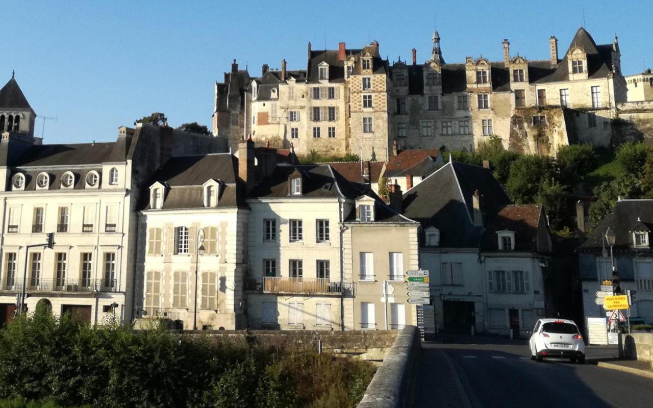 Au Pied Du Chateau Saint-Aignan  Exterior photo